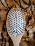 PROFESSIONAL BAMBOO BRUSH